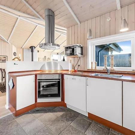 Asgard - 800m To The Fjord By Interhome Semesterbostad *