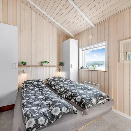 Asgard - 800m To The Fjord By Interhome *